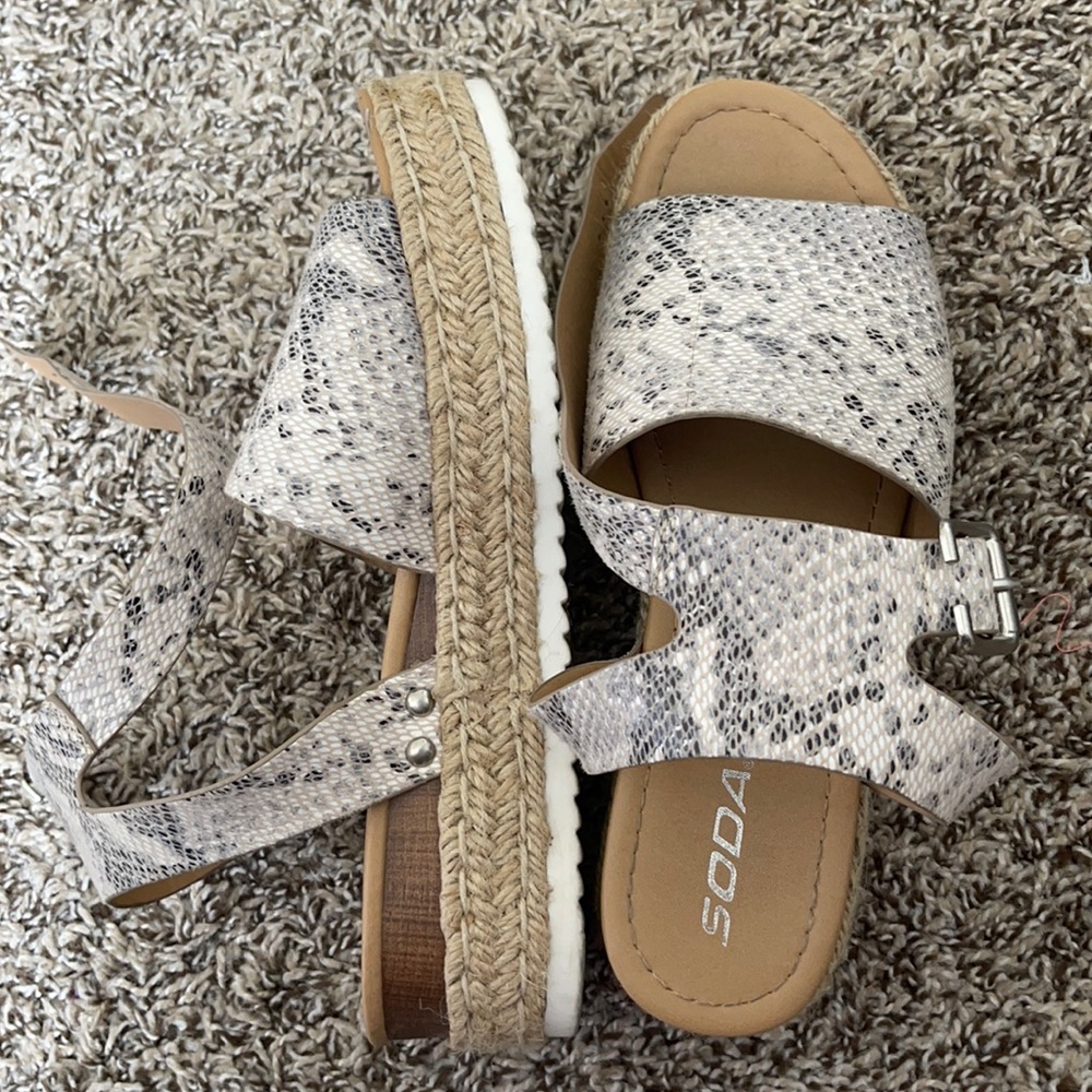 Snakeskin Platform Shoes